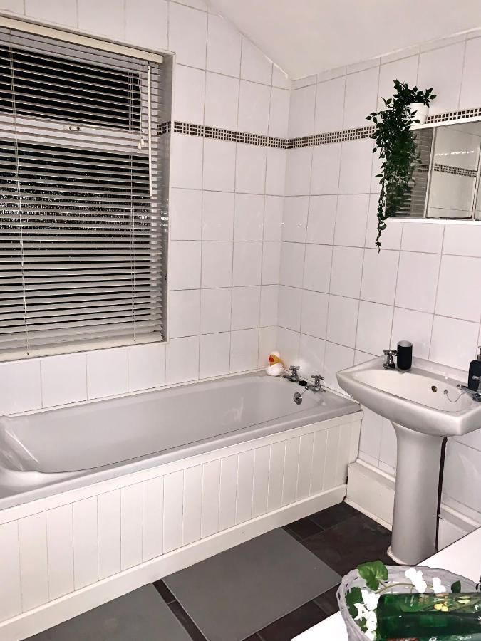 Contemporary 2 Bedroom Victorian Town House - Sleeps Up To 6 Kimberley  Dış mekan fotoğraf